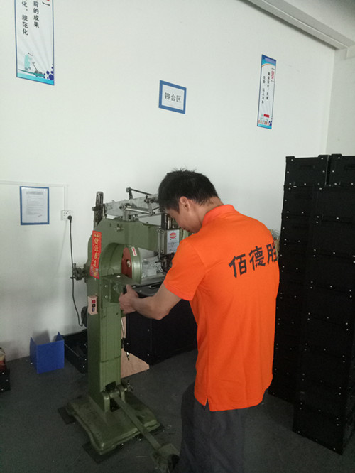 佰德胜中空板生产现场